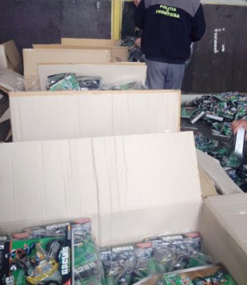 Alt lot de jucării a fost confiscat în Portul Constanţa